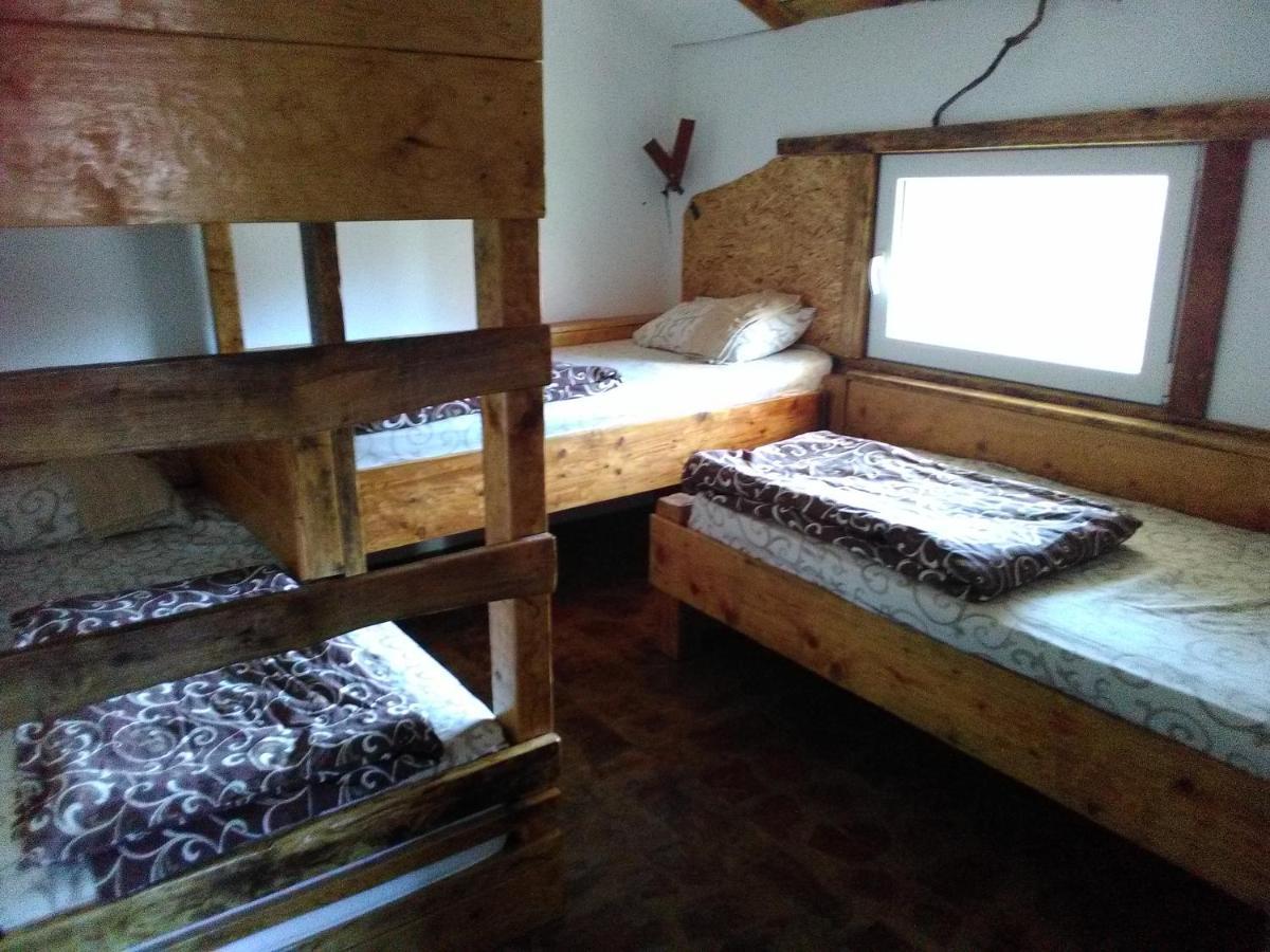 Apartmani Pinkum Veliko Gradiste Exterior photo